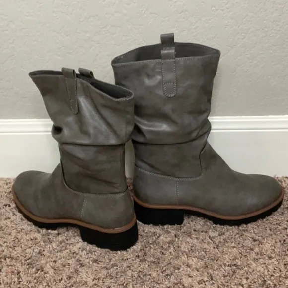 Sun   Stone NEW Man Made Gray Combat &amp; Moto Mid-Calf Boots, Size 8.5 NO BOX