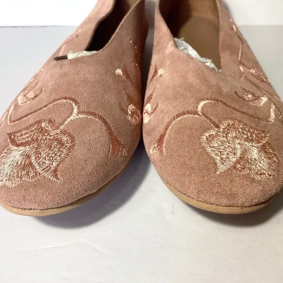 Sundance Huma Blanco Soft Pink Rosebud Embroidered Suede Leather Flats 9 NWOT