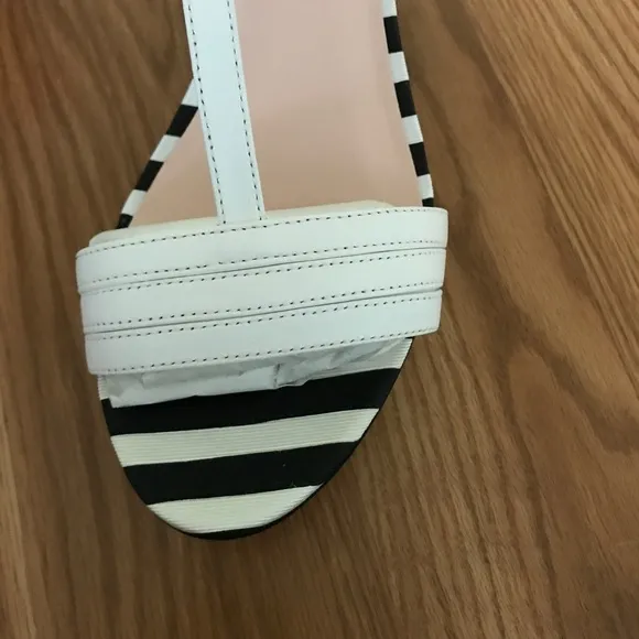 Super cute sandals Kate Spade wedge sandals