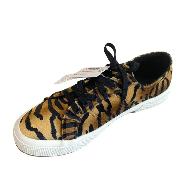 SUPERGA x ANTHRO COGNAC ZEBRA VELVET 2750 FANTASIA COLLECTION SNEAKERS SIZE 9.5