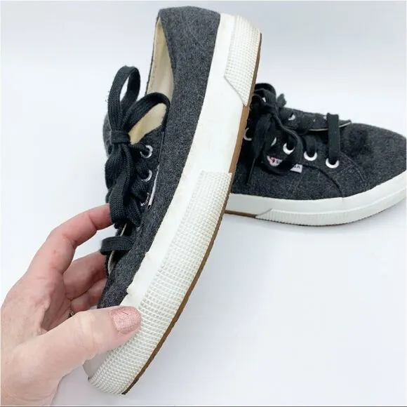 Superga Women's 2750 Grey Wool Low Top Lace-up Sneakers Women’s 7 Men’s 5.5
