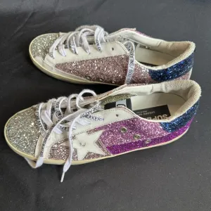 Superstar Colorblock Glitter Low-Top Sneakers