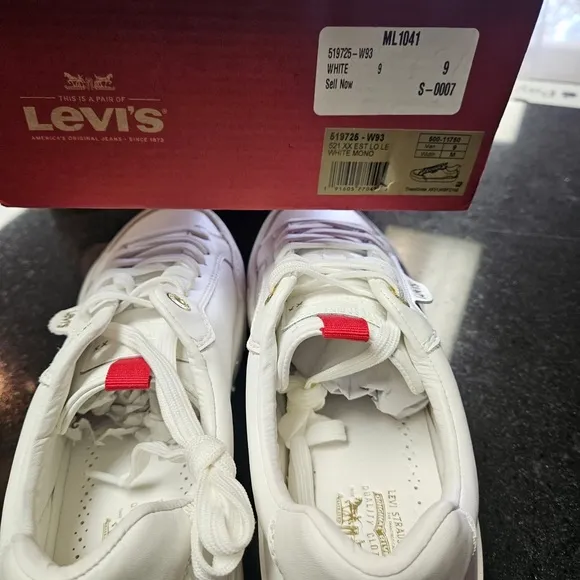 Sz various Levi's Men's 521-XX-Essential Sneakers Low Top White Mono