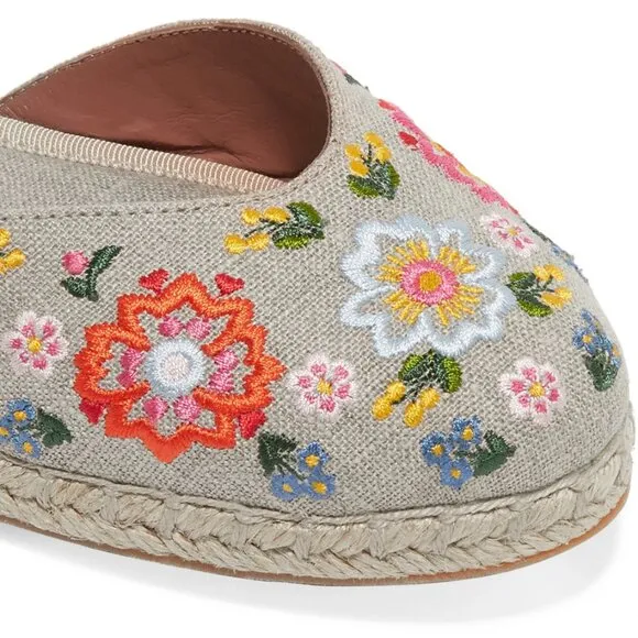 TABITHA SIMMONS SHOES DOTTY FESTIVAL EMBROIDERED CANVAS ESPADRILLES