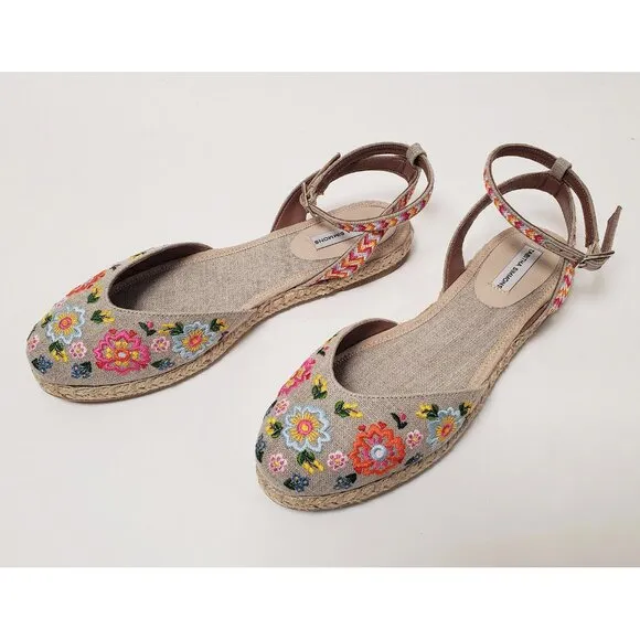 TABITHA SIMMONS SHOES DOTTY FESTIVAL EMBROIDERED CANVAS ESPADRILLES