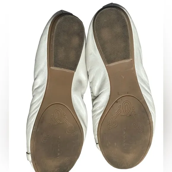 Tahari Leather Cream Ballet Flats (size 9.5)