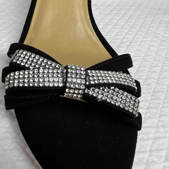 TALBOT’S ERICA ANKLE STRAP SANDALS - SUEDE Size 10.5