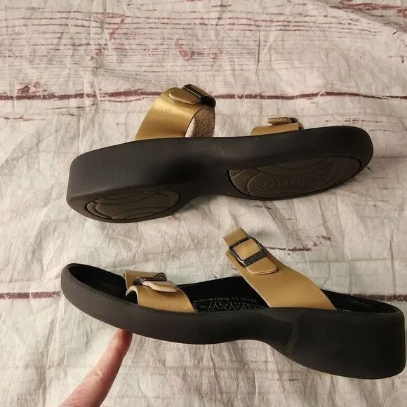 Tatami by Birkenstock 2 Strap Leather Sandal Size 36