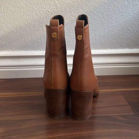 TED BAKER London Daphina Women's Boots Tan Leather Heeled Ankle Chelsea Size 8