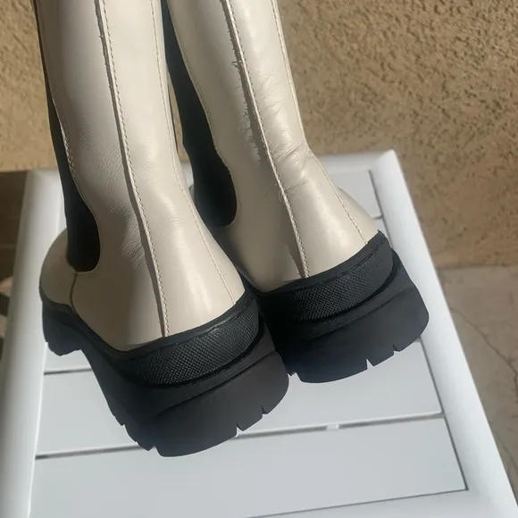Ted Baker London Lilanna white leather lug sole Chelsea boots 7 ( European 37)