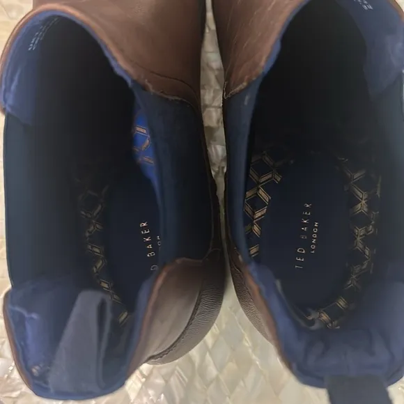 Ted Baker men’s Chelsea boots Size 12