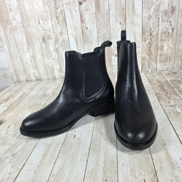Thursday Boot Co. Black Leather Chelsea Boots Ankle Pull On Size 6