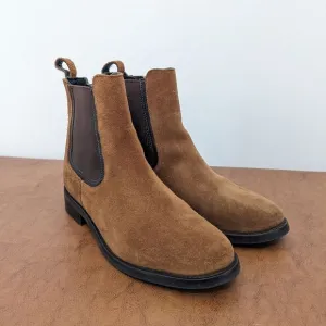 THURSDAY Boot Co. Duke Chelsea Boots Brown Suede 6