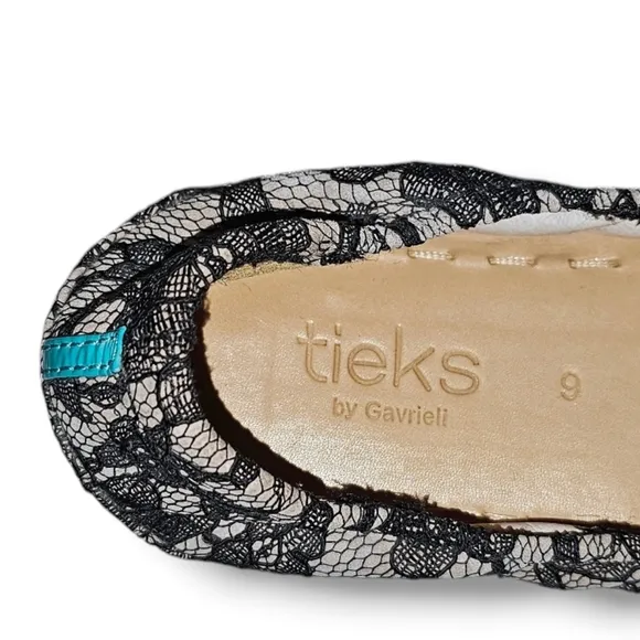 Tieks By Gavrieli Nude Lace Leather Ballet Flats