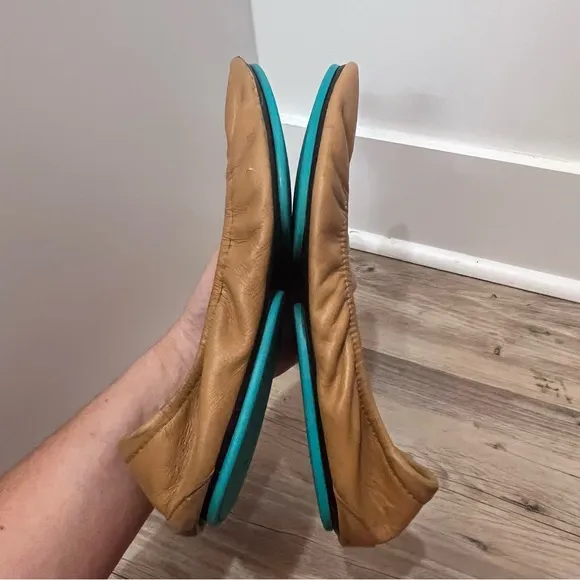 Tieks Camel Flats Size 9