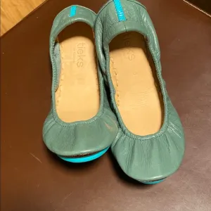 Tieks Green and Blue limited edition