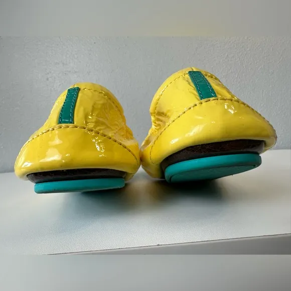 Tieks Lemon Patent Leather flex ballet Flats Women’s size 8 RARE LIMITED