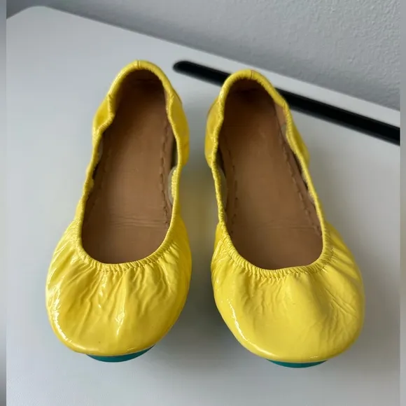 Tieks Lemon Patent Leather flex ballet Flats Women’s size 8 RARE LIMITED
