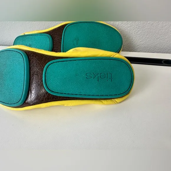 Tieks Lemon Patent Leather flex ballet Flats Women’s size 8 RARE LIMITED