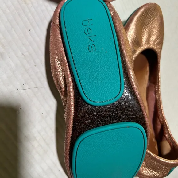 TIEKS ROSE GOLD LEATHER Metallic Bronze Ballet Flats SIZE 8