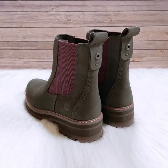 Timberland Courmayeur Valley Chelsea Boots, Olive Nubuck, Size 7.5 New in Box