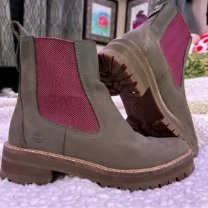Timberland Courtmayeur Valley Chelsea Boots