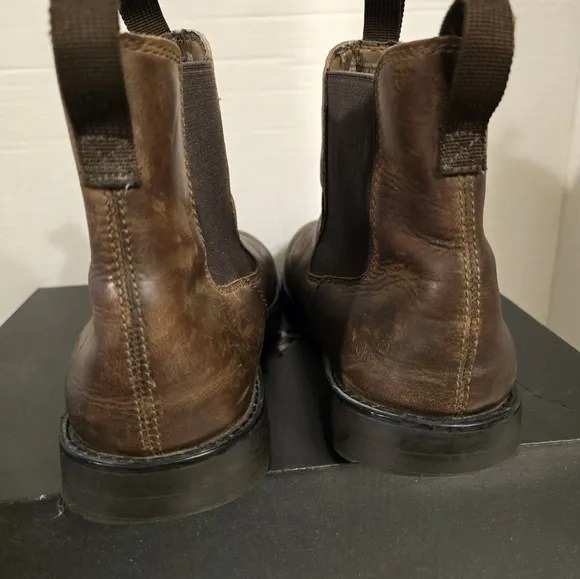 TIMBERLAND TORRANCE CHELSEA BOOTS ANKLE BROWN DISTRESSED PULL ON SIZE 11.5