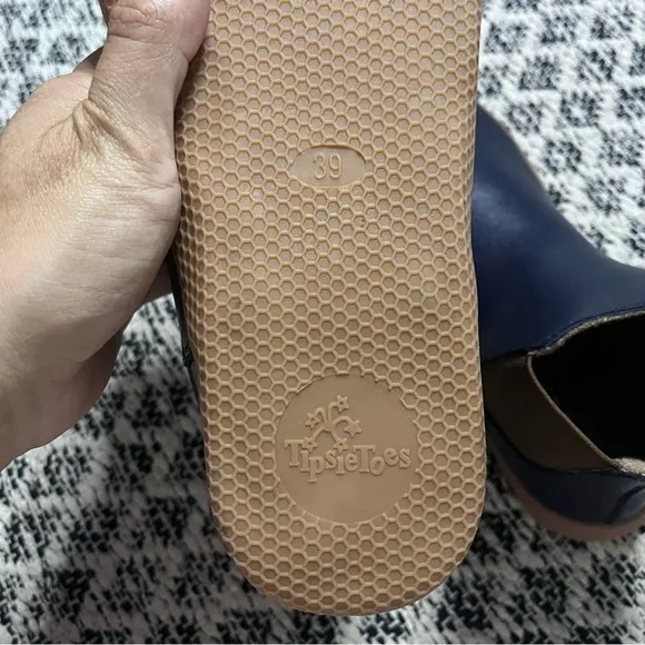 Tipsietoes Chelsea Barefoot Genuine Leather Boots in Navy Blue EU 39