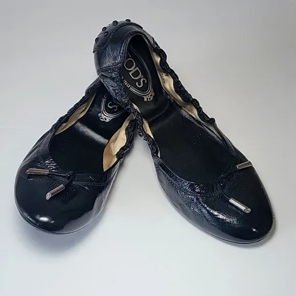 Todd's De Laccetto ballerina black patent leather flats women's size 39 -US 9,
