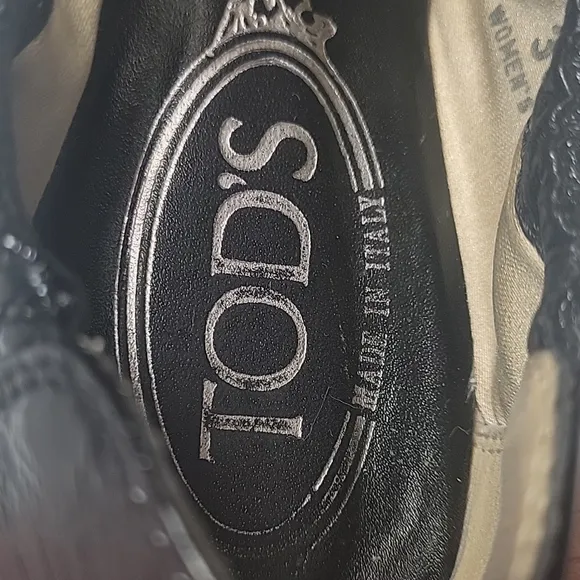 Todd's De Laccetto ballerina black patent leather flats women's size 39 -US 9,