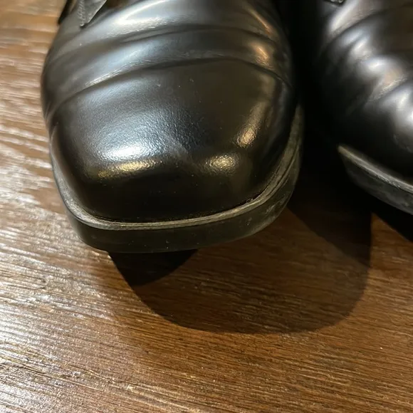 Tod’s Black Leather Lace Up Flats, 38.5 (US 8.5)