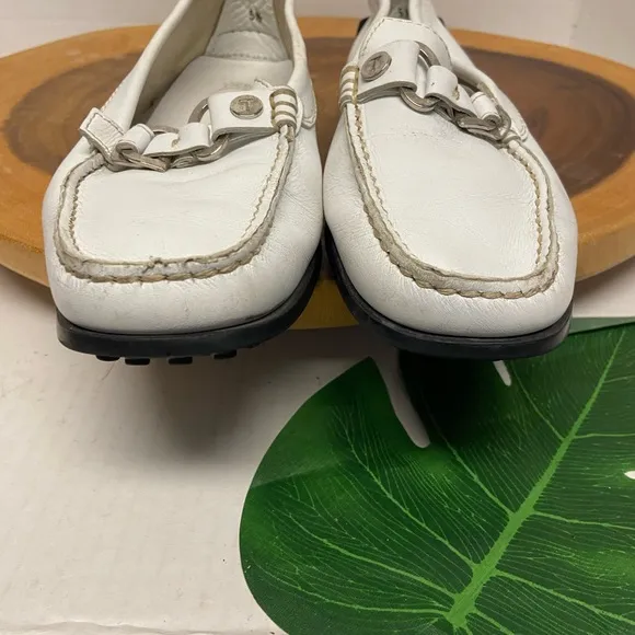 Tods Driving Leather Loafers