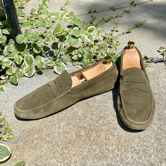 TOD’S Gommino Driving Moc Suede Loafers EUC