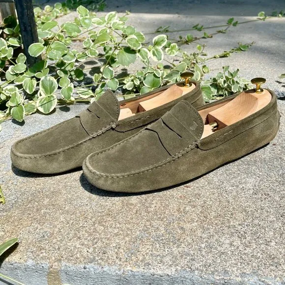 TOD’S Gommino Driving Moc Suede Loafers EUC