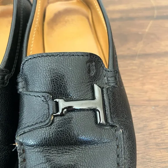 Tod's Italy Driving Shoes Leather Black Loafers Preppy Academia Sz 37 1/2