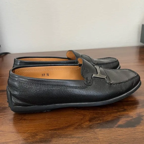 Tod's Italy Driving Shoes Leather Black Loafers Preppy Academia Sz 37 1/2