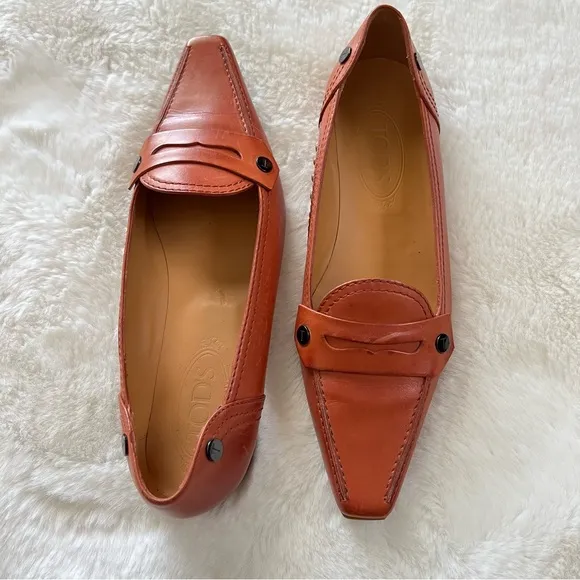 Tod's Leather Flat / Driving Loafers - Orange - Size 8.5