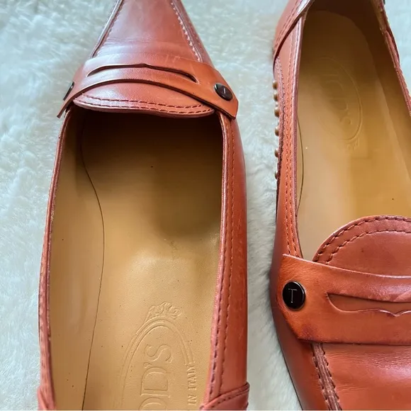 Tod's Leather Flat / Driving Loafers - Orange - Size 8.5