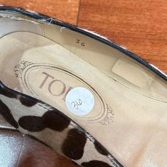 Tod’s Pony-style calfskin leopard print pointed Toe ballet flat Size 36