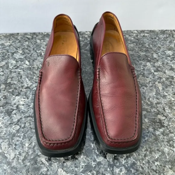 Tod’s Red Leather Loafers Driving Shoes Red Men’s Size 9.5
