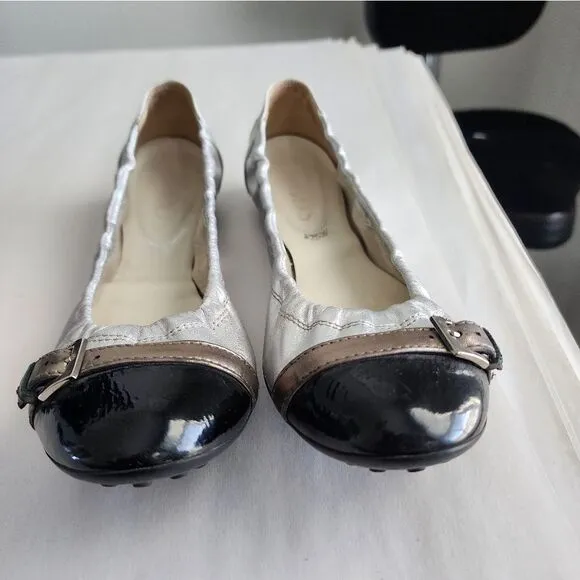Tod's Silver Scrunch Ballet Flats with Black Patent Leather Buckle Toe Size 7.5