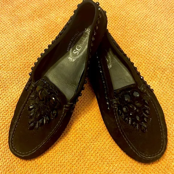 TOD’S ⚜️ Special Edition Black Swarovski Crystal &amp; Suede Driving Loafers