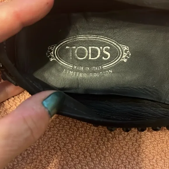 TOD’S ⚜️ Special Edition Black Swarovski Crystal &amp; Suede Driving Loafers