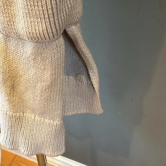 Tomas x Rossi &amp; Rei knit cardigan sweater duster wool snap closure natural