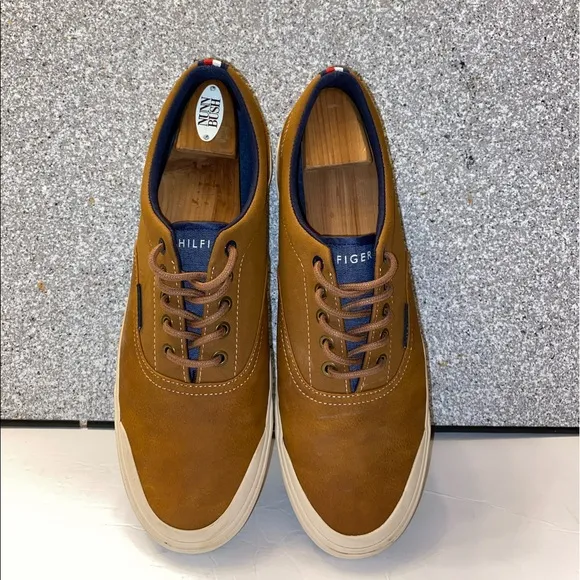 Tommy Hilfiger Mens Leather Sneakers