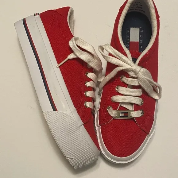 Tommy Hilfiger Rare Platform 90’s Style Sneakers