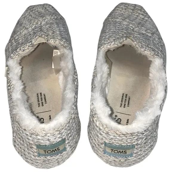 TOMS Alpargata Gray/White Faux Fur Knit Slip On Flats, Size 7.5