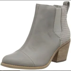 Toms Everly Chelsea Ankle Booties, Cement Gray Leather, Block Heel, Women’s 9.5