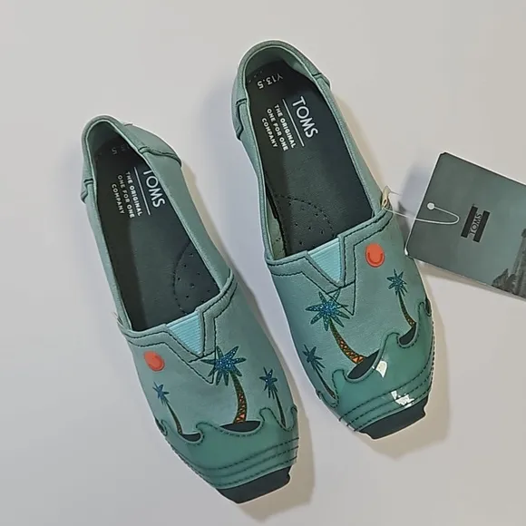 Toms sunrise embroidered Alpargata Youth Classic espadrilles size 13.5 girls