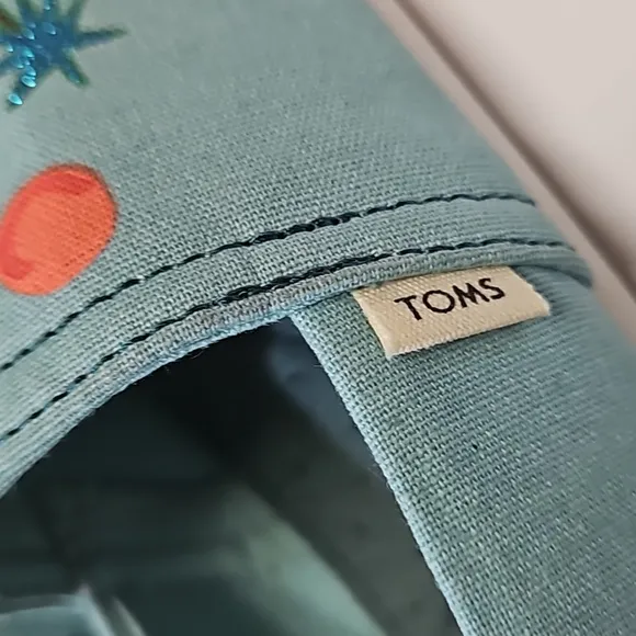 Toms sunrise embroidered Alpargata Youth Classic espadrilles size 13.5 girls